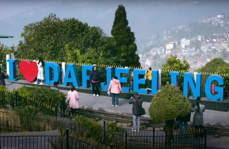 7 Best Places To Visit In Darjeeling